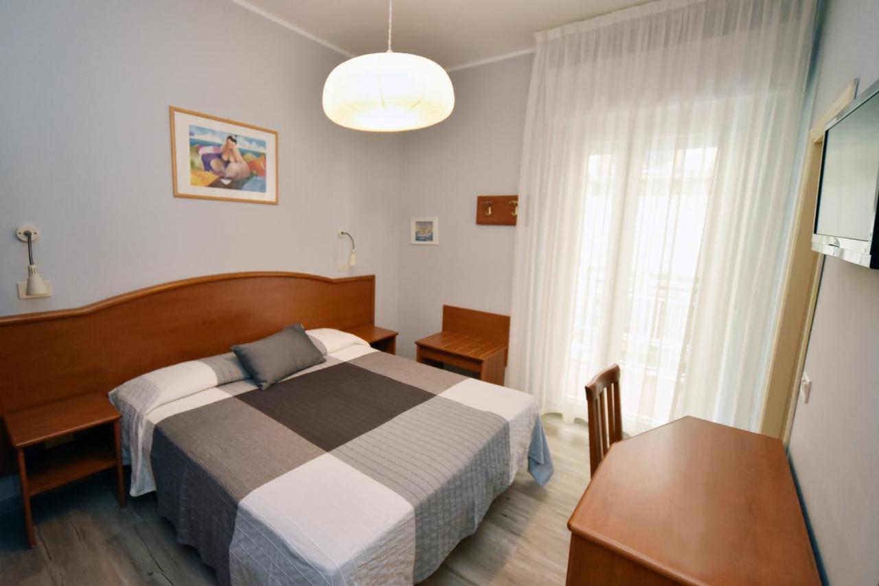 Hotel Mirabella Riccione Ngoại thất bức ảnh