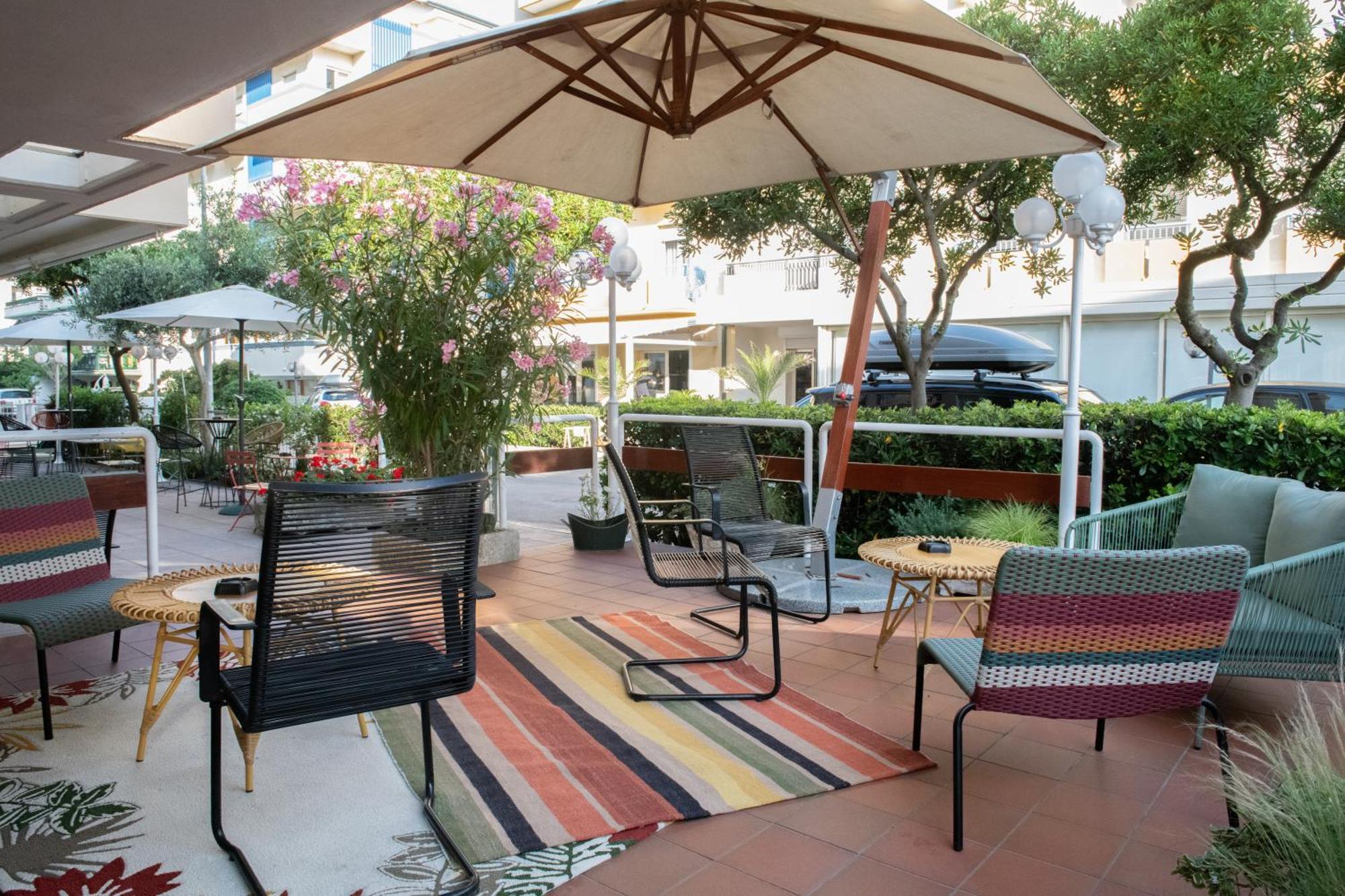 Hotel Mirabella Riccione Ngoại thất bức ảnh